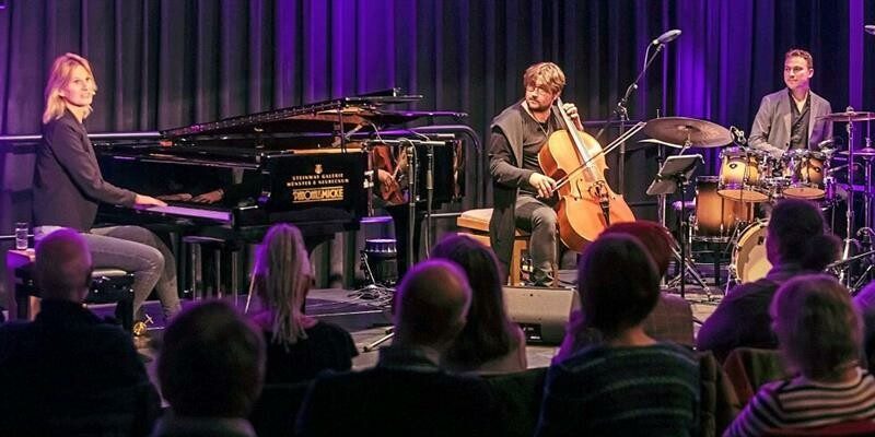 2023 – Lucy van Kuhl & Es-Chord-Band – 18. November