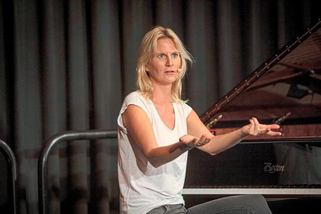 2020 - Lucy van Kuhl "Fliegen mit Dir" - 4. September