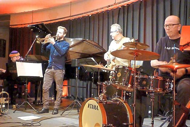 2019 - WWB Trio featuring Peter Fisher - 14. Dezember